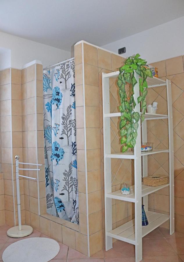 Leli Appartement La Maddalena  Buitenkant foto